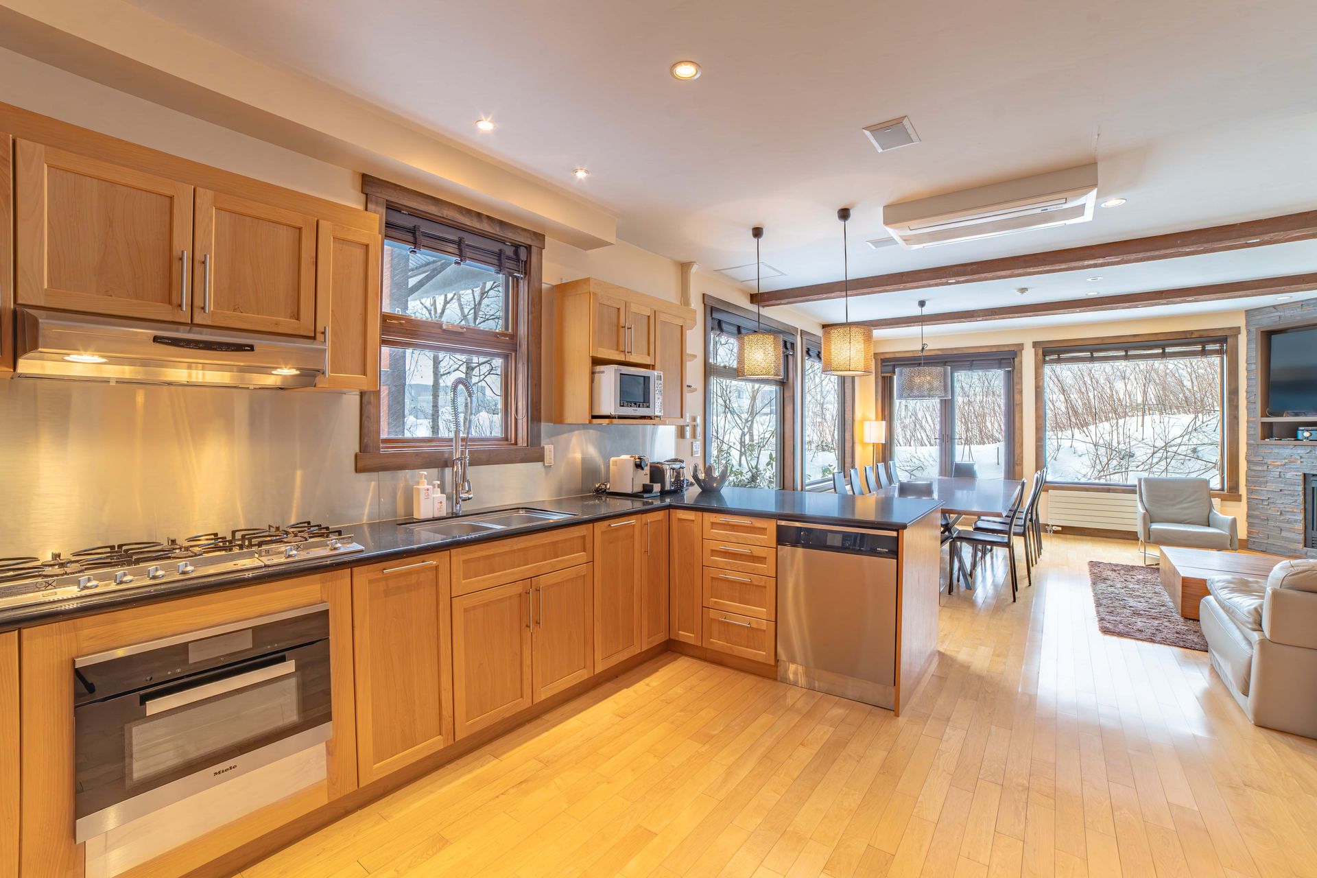 鶴 5ベッドルーム