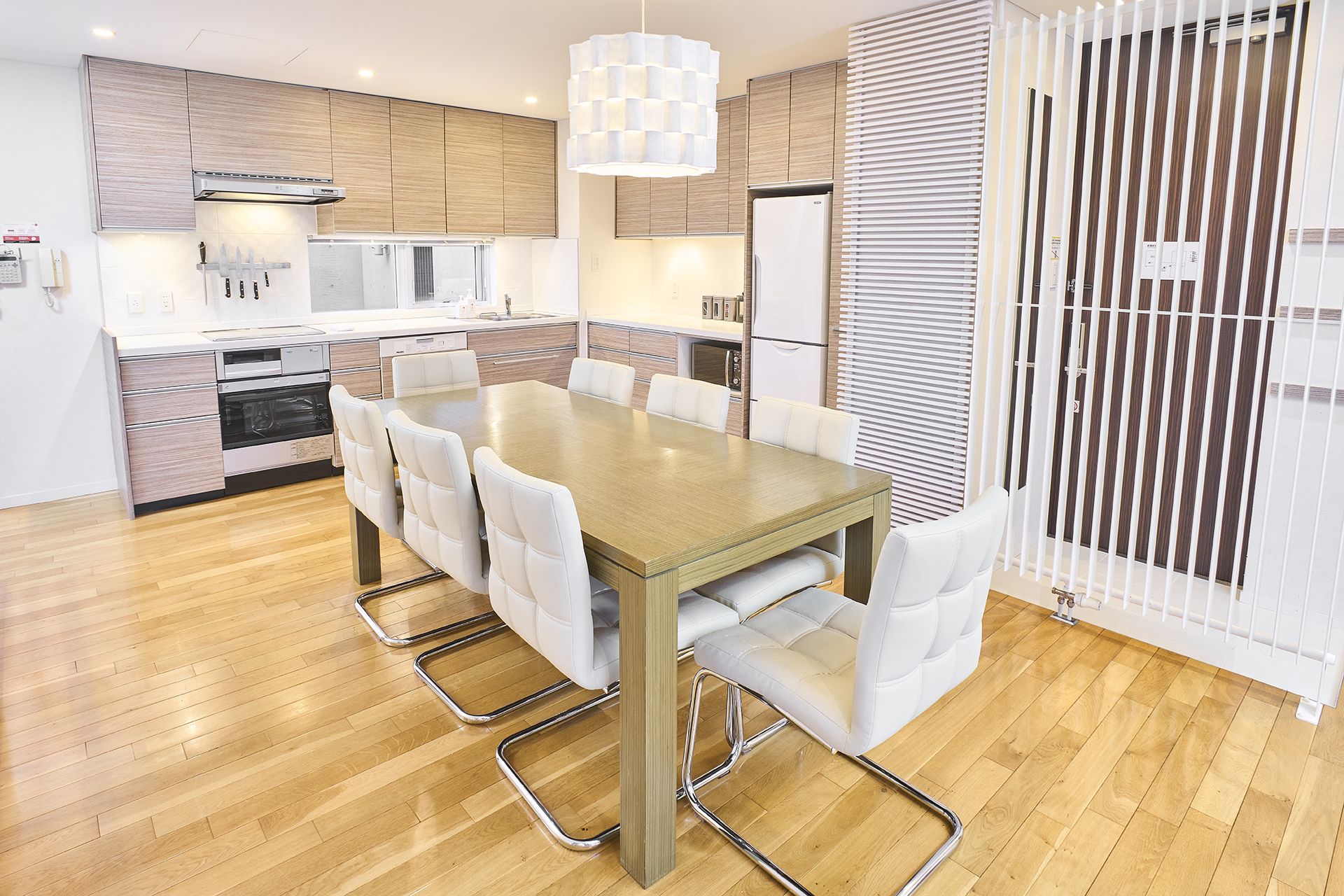 季節館 3ベッドルーム