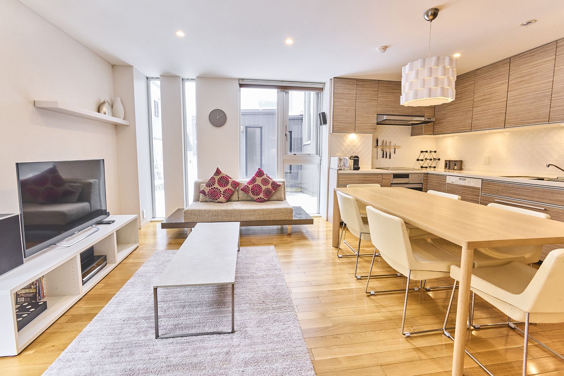 季節館 1ベッドルーム