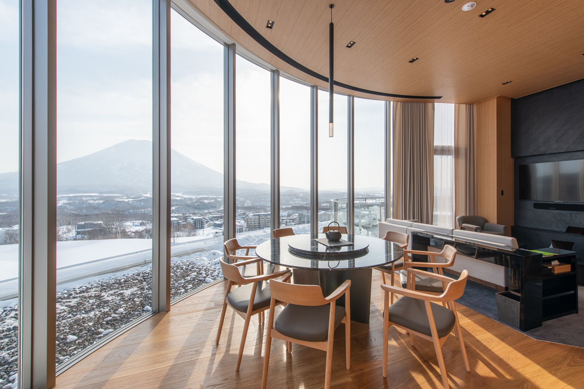 Yotei South Penthouse