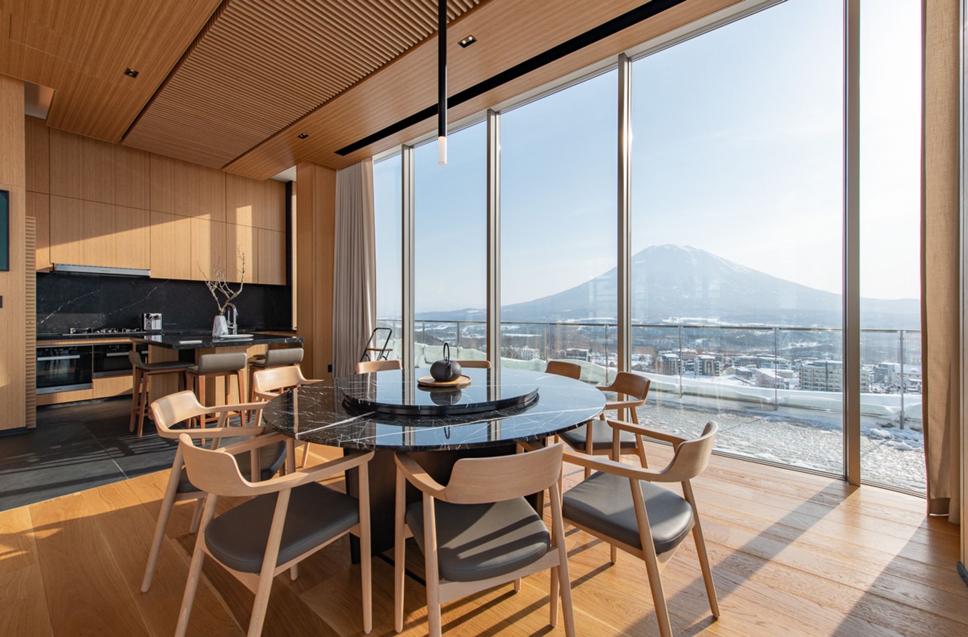 Yotei West Penthouse