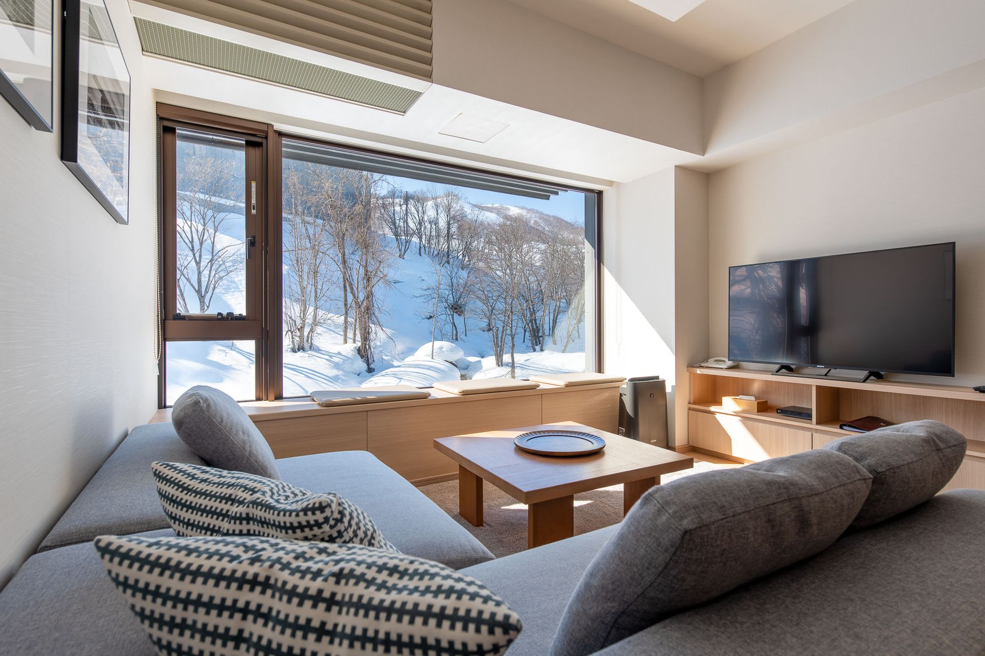 1 Bedroom Resort Side