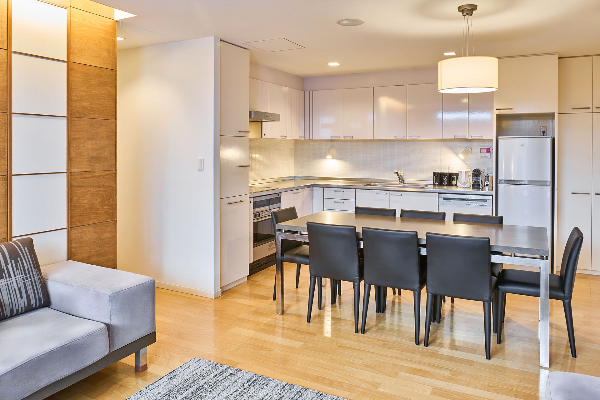 Youtei Tracks 3 Bedroom