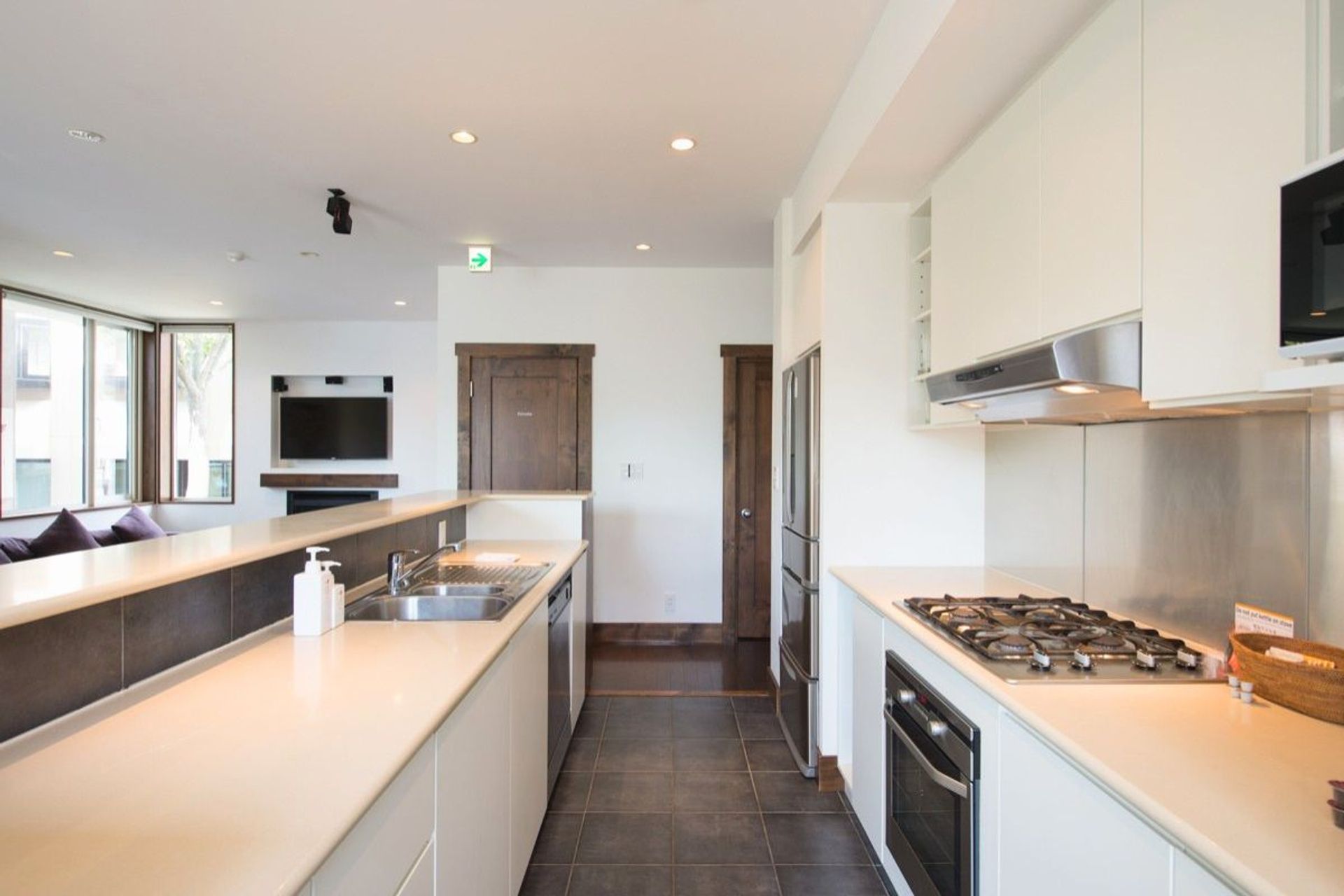 Miyuki 5 Bedroom