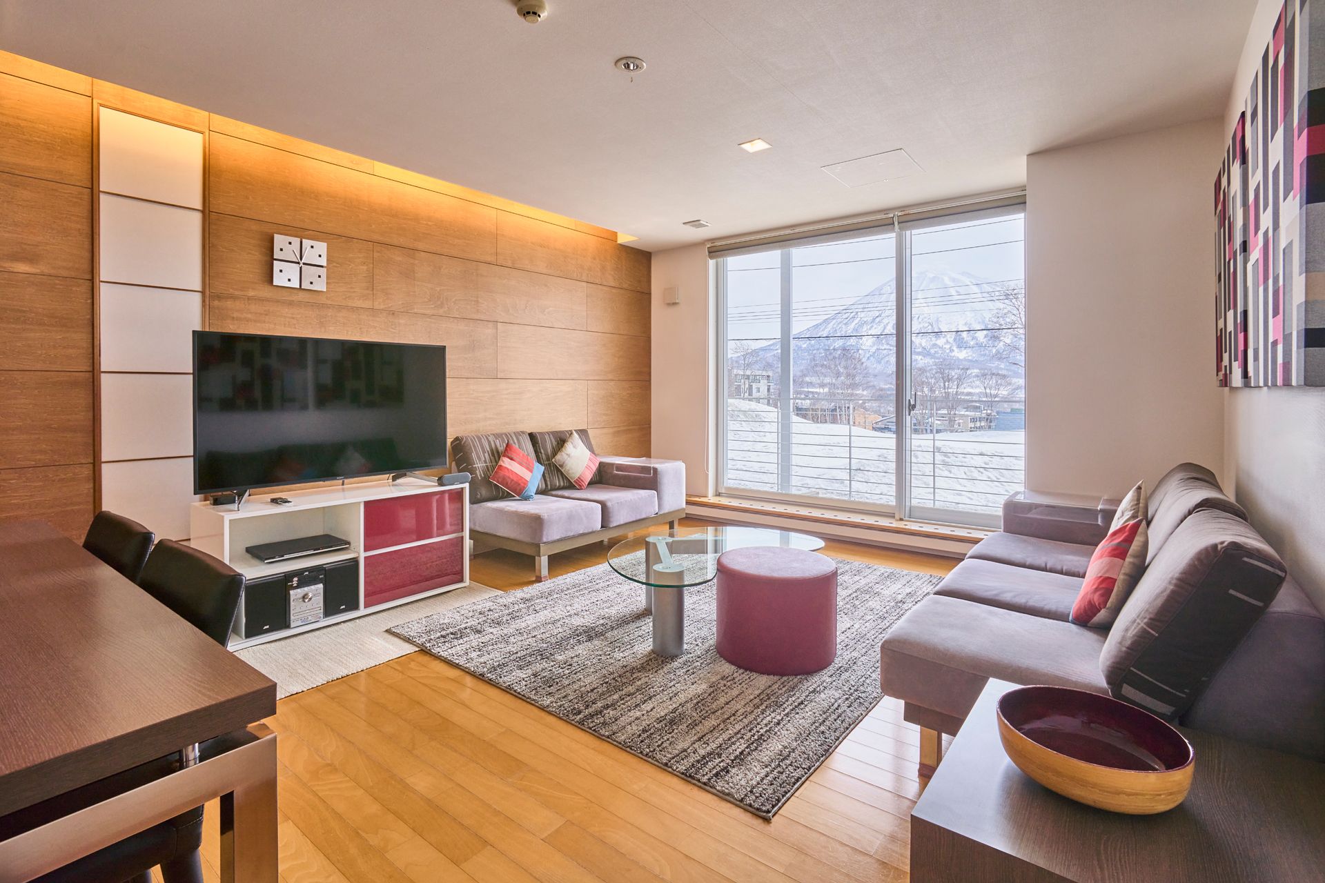 Youtei Tracks 1 Bedroom