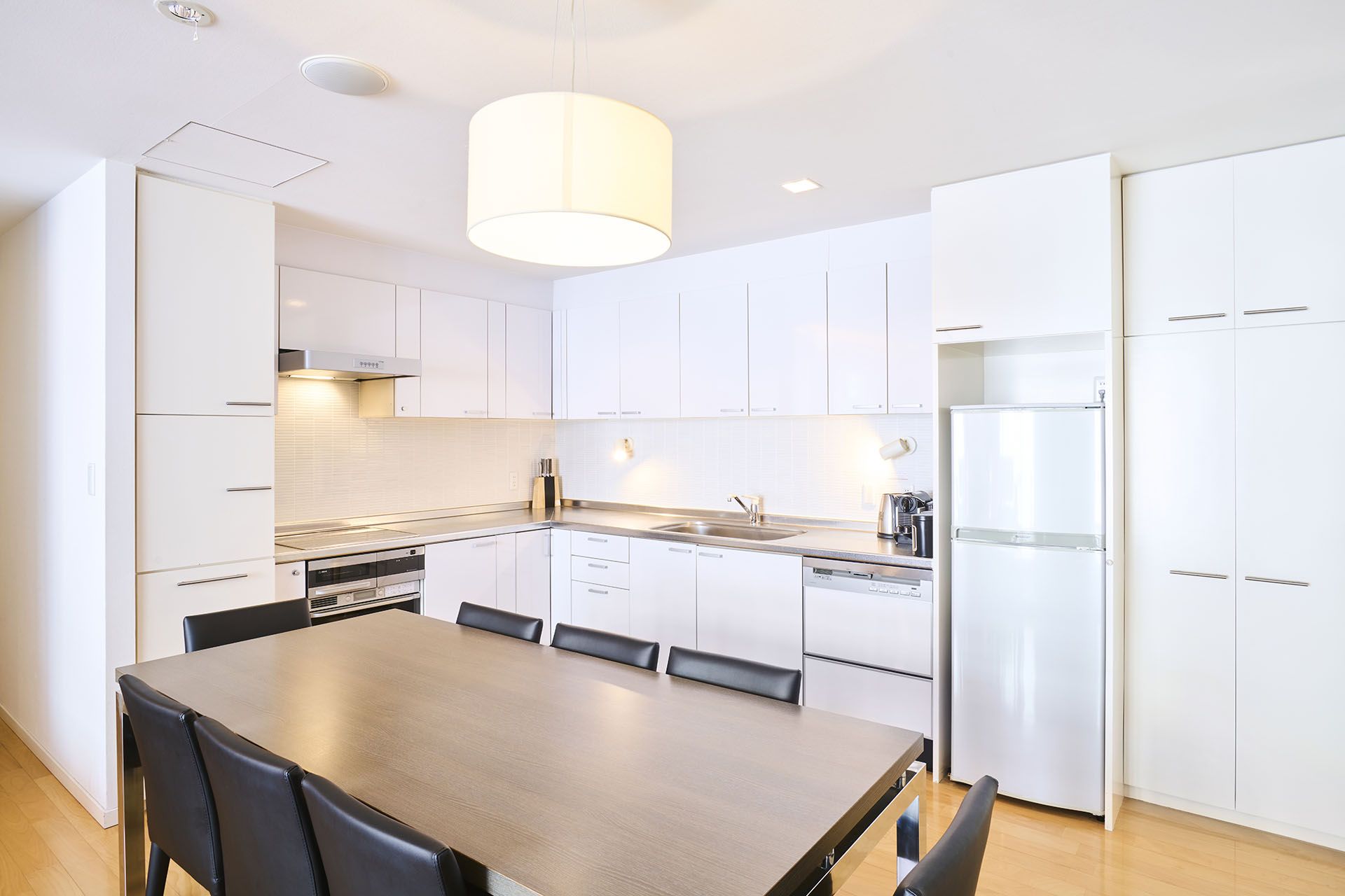 Youtei Tracks 3 Bedroom