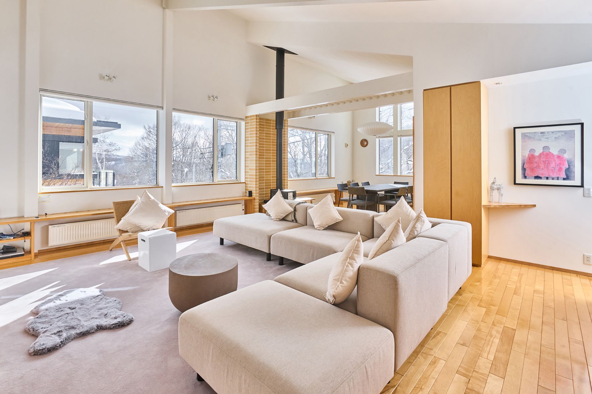J House 4 Bedroom
