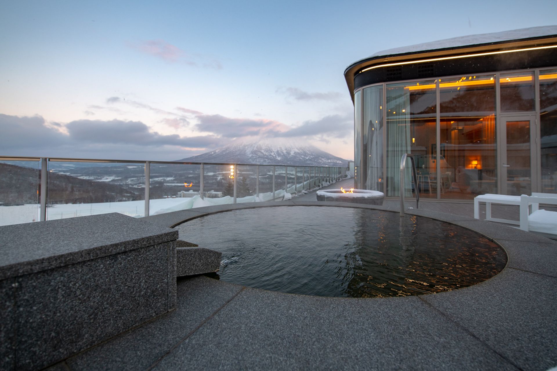 Yotei East Penthouse