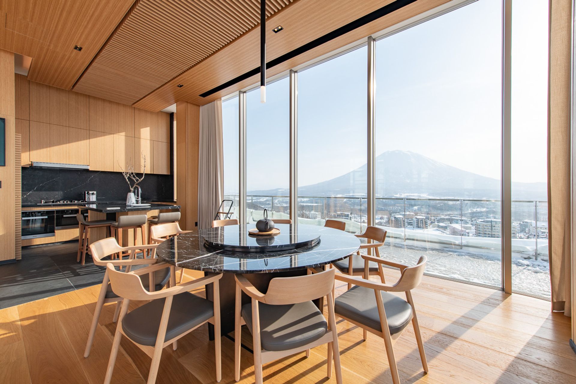 Yotei West Penthouse