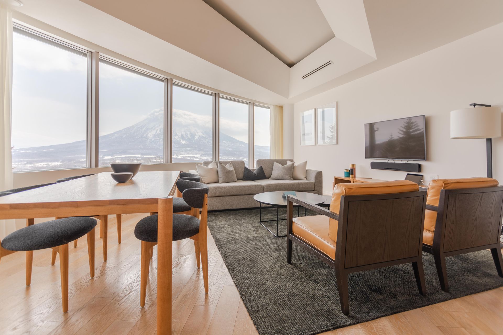 2 Bedroom Suite East View